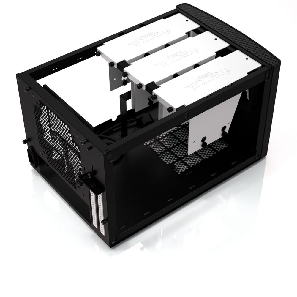Fractal Design | NODE 304 | 2 - USB 3.0 (Internal 3.0 to 2.0 adapter included)1 - 3.5mm audio in (microphone)1 - 3.5mm audio out (headphone)Power button with LEDHDD LED | Black | Power supply included No - Image 7