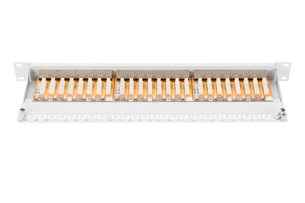 Digitus | Patch Panel | DN-91624S | White | Category: CAT 6; Ports: 24 x RJ45; Retention strength: 7.7 kg; Insertion force: 30N max | 48.2 x 4.4 x 10.9 cm - Image 5