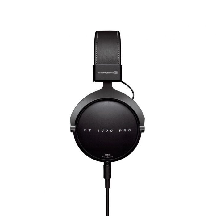 Beyerdynamic | Studio headphones | DT 1770 PRO | Wired | On-Ear | Black