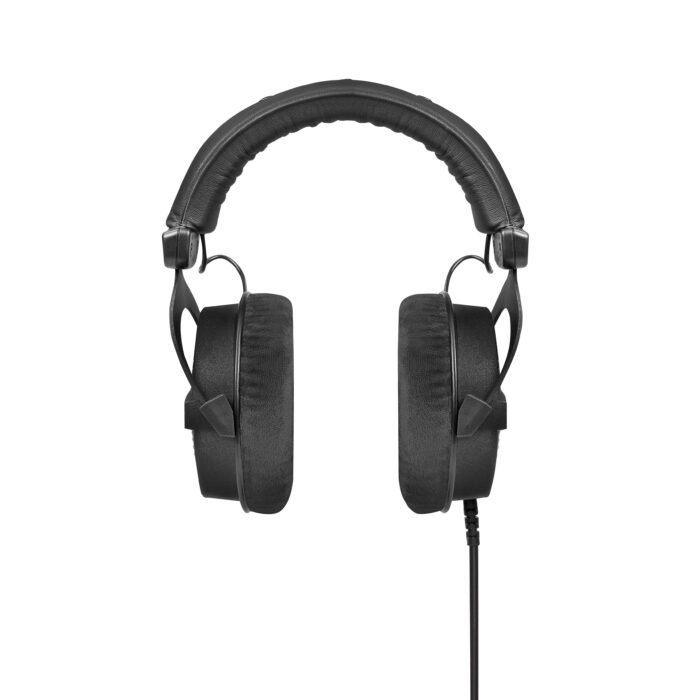 Beyerdynamic | Studio Headphones | DT 990 PRO 80 ohms | Wired | Over-ear | Black