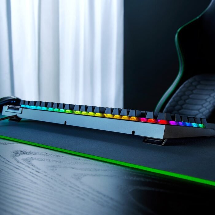 Razer | BlackWidow V4 X | RGB | Gaming keyboard | Wired | RU | Black | Yellow Switch