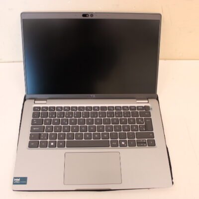 SALE OUT.  | Dell | Latitude 5450 | 14 " | IPS | FHD | 1920 x 1080 pixels | Intel Ultra 5 | 135U | 16 GB | DDR5 | Solid-state drive capacity 1000 GB | Intel Integrated Graphics | Windows 11 Pro | 802.11ax | Bluetooth version 5.3 | WWAN ready | Keyboard language Estonian | Keyboard backlit | Warranty 36 month(s) | DEMO