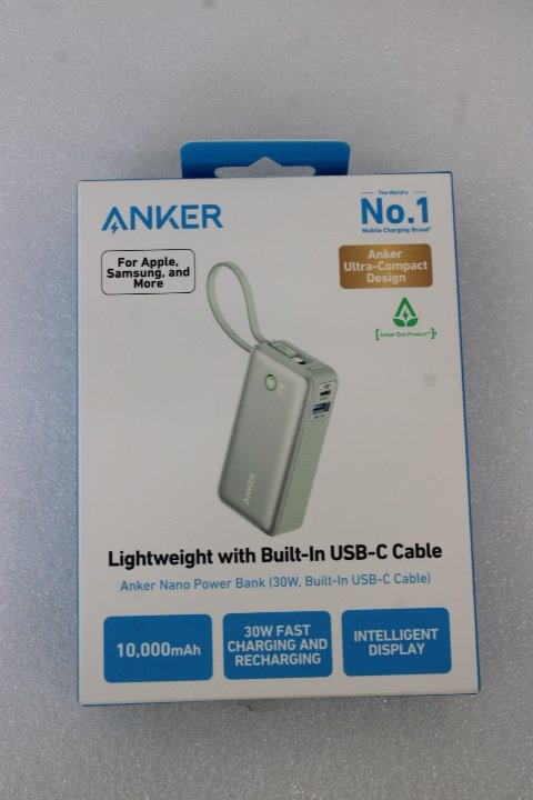 SALE OUT.  | Anker 545 Nano Power Bank | A1259G61 | 10000 mAh | Green | UNPACKED, SCRATCHED ON TOP