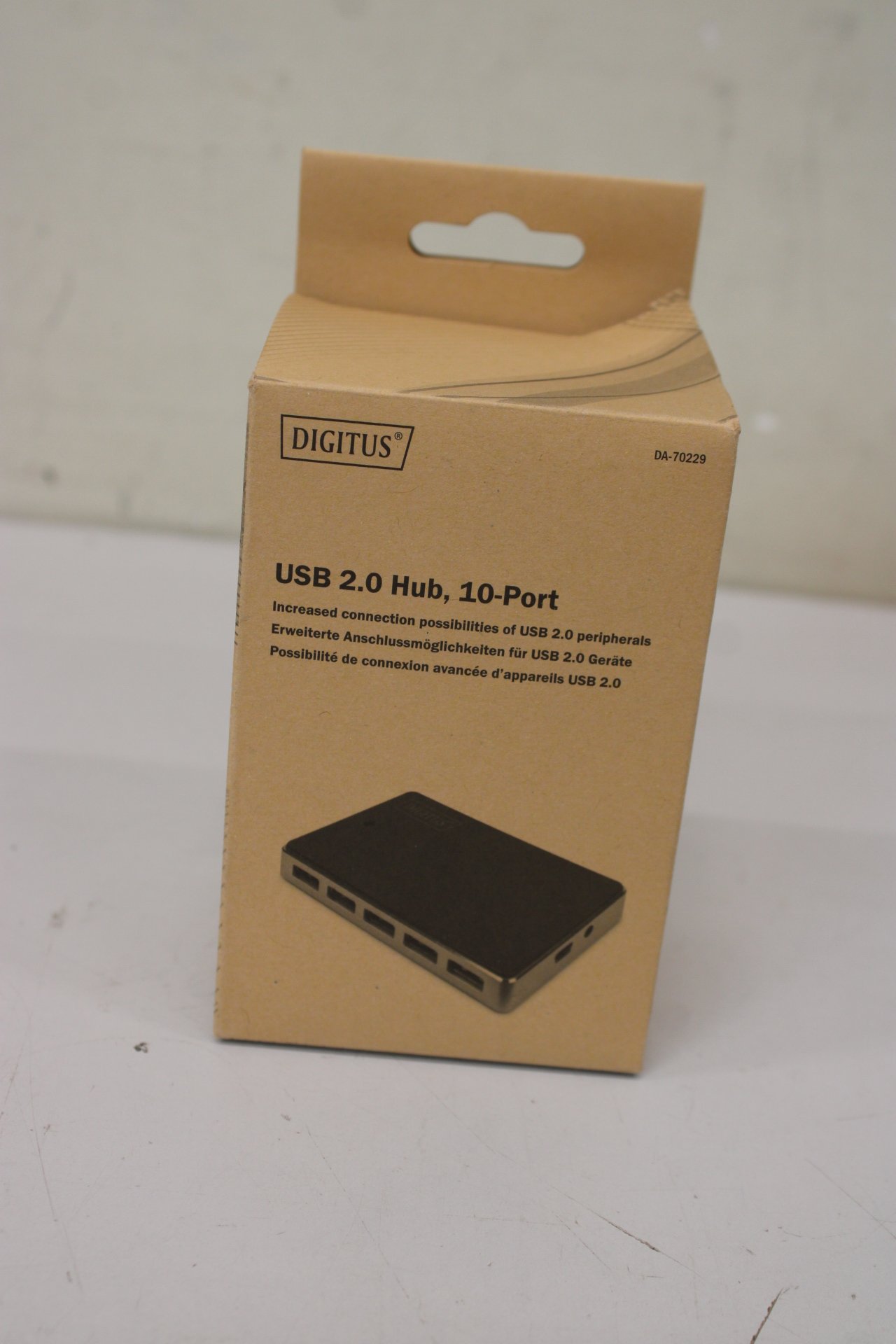 SALE OUT. Digitus USB 2.0 Hub 10-port, 10x USB A/F, 1x DAMAGED PACKAGING, UNPACKED, SCRATCHED ON TOP | Digitus USB 2.0 Hub 10-port | DA-70229 | DAMAGED PACKAGING, UNPACKED, SCRATCHED ON TOP