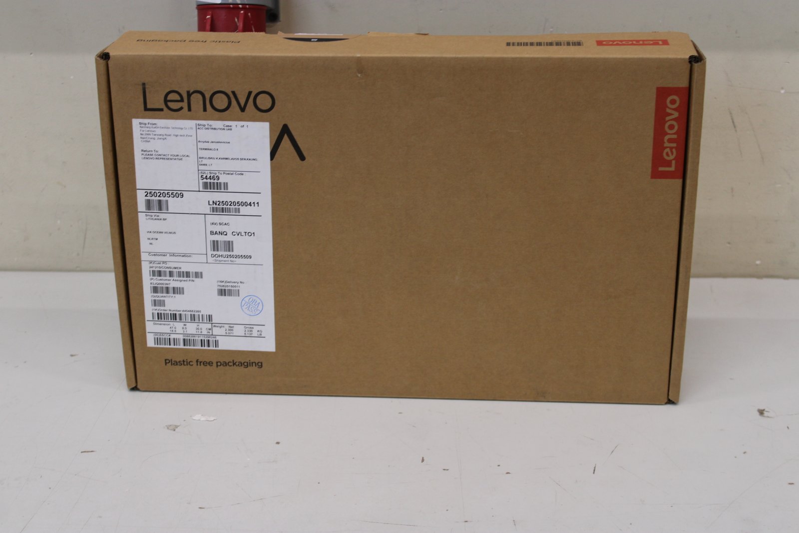 SALE OUT. Lenovo Yoga 7 2-in-1 14ILL10 Touch 14 ULT5-226V/16GB/512GB/Intel Arc Graphics/WIN11 Home/Grey/2Y Warranty | SALE OUT. Lenovo Yoga 7 2-in-1 14ILL10 | Luna Grey | 14 " | OLED | Touchscreen | WUXGA | 1920 x 1200 pixels | Glossy | Intel Core Ultra 5 | 226V | 16 GB | Soldered LPDDR5x | Solid-state drive capacity 512 GB | Intel Arc Graphics | Windows 11 Home | 802.11be | Bluetooth version 5.4 | Keyboard language English | Keyboard backlit | Warranty 24 month(s) | Battery warranty 12 month(s) | USED, MISSING POWER CHARGER, SCRATCHED ON THE TOP