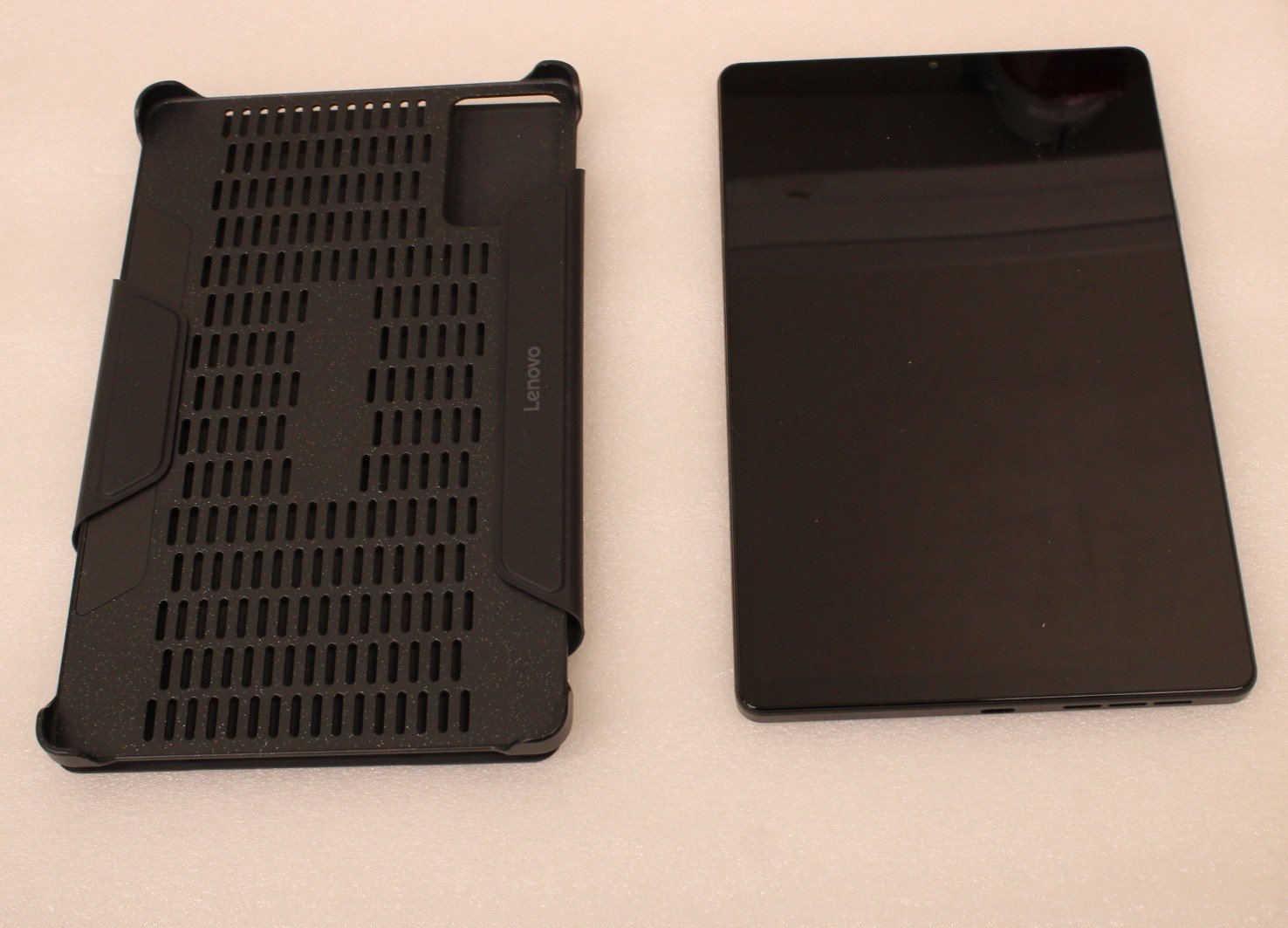 SALE OUT. Lenovo Legion Tab 8.8 2.5K Qualcomm Snapdragon 8 Gen 3 Mobile Platform/12GB/256GB/Integrated Qualcomm Adreno GPU/Android 14/Black/ | SALE OUT. Lenovo Legion Tab (without power adapter) | ZAEF0019SE | 8.8 " | Eclipse Black | LTPS | 2560 x 1600 pixels | Qualcomm | Snapdragon 8 Gen 3 | 12 GB | Soldered LPDDR5x | 256 GB | Wi-Fi | Front camera | 8 MP | Rear camera | 13 MP | Bluetooth | 5.4 | Android | 14 | Warranty 24 month(s) | Folio Case + Glass Film | WITHOUT ORIGINAL PACKAGING, MISSING ACCESSORIES