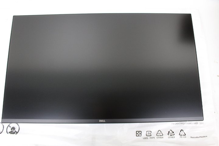SALE OUT. Dell LCD P2425D, 24" IPS QHD/2560x1440/DP,HDMI,USB-C/Silver,Black | SALE OUT. Dell | P2425D | 24 " | IPS | 16:9 | 100 Hz | 5 ms | 2560 x 1440 pixels | 350 cd/m² | HDMI ports quantity 1 | Warranty 36 month(s) | DEMO