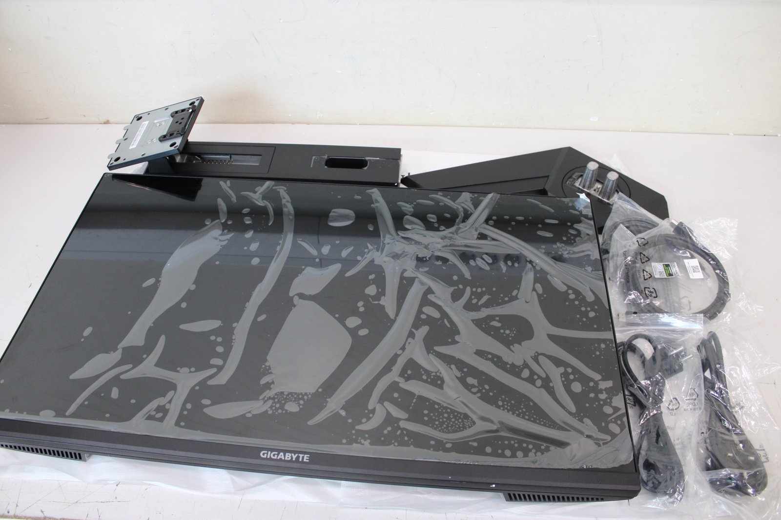 SALE OUT. GIGABYTE MONITOR 32" M32UP EK1 | Gigabyte Warranty 3 month(s) | REFURBISHED, USED, WITHOUT MANUAL