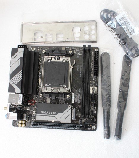 SALE OUT. Gigabyte USED, REFURBISHED