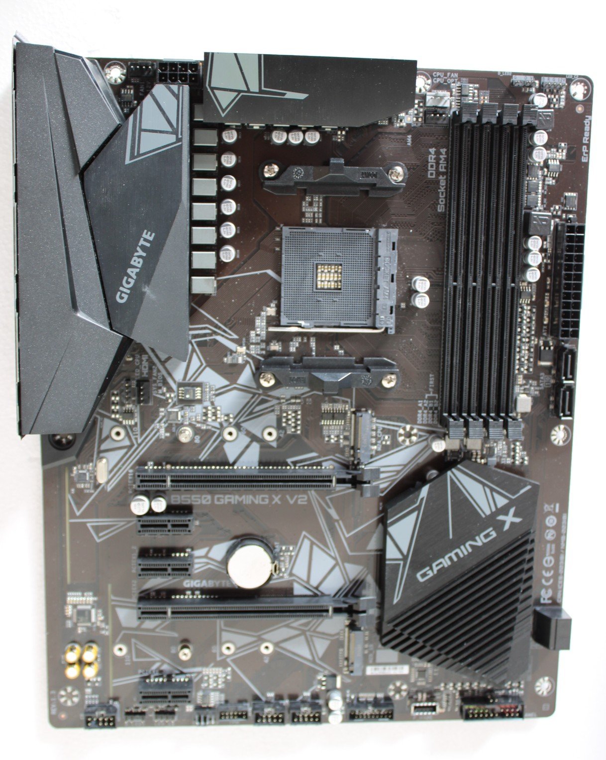 SALE OUT. | Gigabyte USED, REFURBISHED, WITHOUT ACCESSORIES, ONLY BACK PANEL INCLUDED