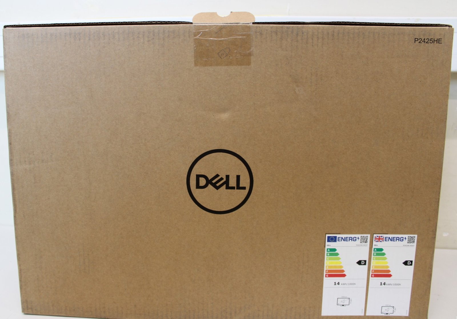 SALE OUT. Dell LCD P2425HE 24" IPS FHD/1920x1080/DP,HDMI,USB-C,USB, RJ45/No Stand/Black | Dell | Monitor Without Stand | P2425HE | 24 " | IPS | 16:9 | 100 Hz | 8 ms | 1920 x 1080 pixels | 250 cd/m² | HDMI ports quantity 1 | Black | Warranty 35 month(s) | DAMAGED SEAL STICKER