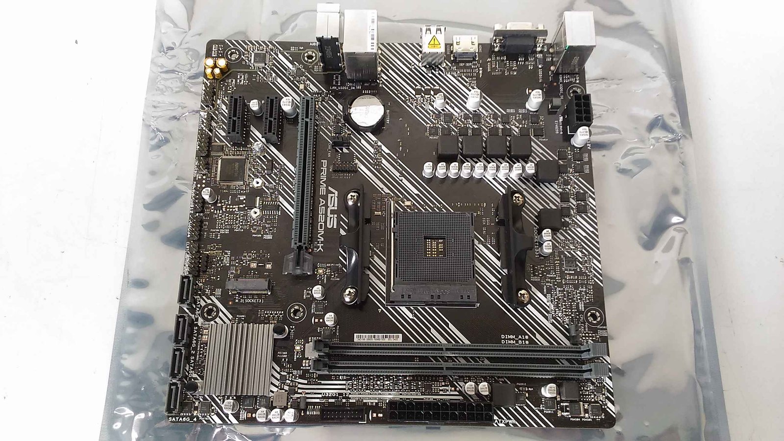 SALE OUT. Asus PRIME A520M-K | Processor family AMD | Processor socket AM4 | DDR4 | Memory slots 2 | Supported hard disk drive interfaces M.2, SATA | Number of SATA connectors 4 | Chipset AMD A | Micro ATX | WITHOUT ORIGINAL PACKAGING,MANUALS, ONLY BACK PANEL INCLUDED